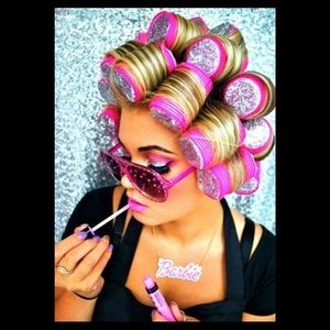 Meet your Posher, Mz